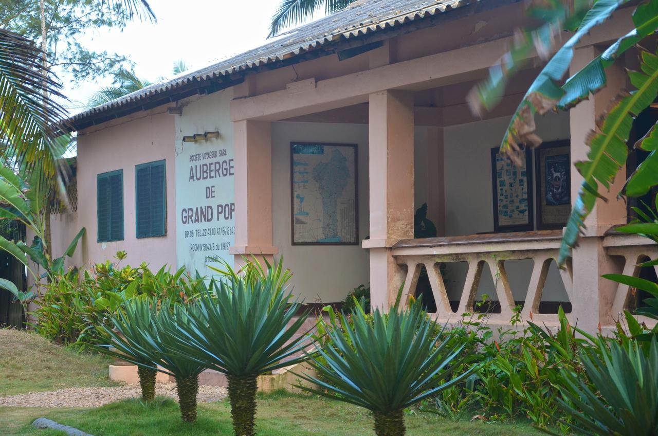 Auberge De Grand Popo Luaran gambar