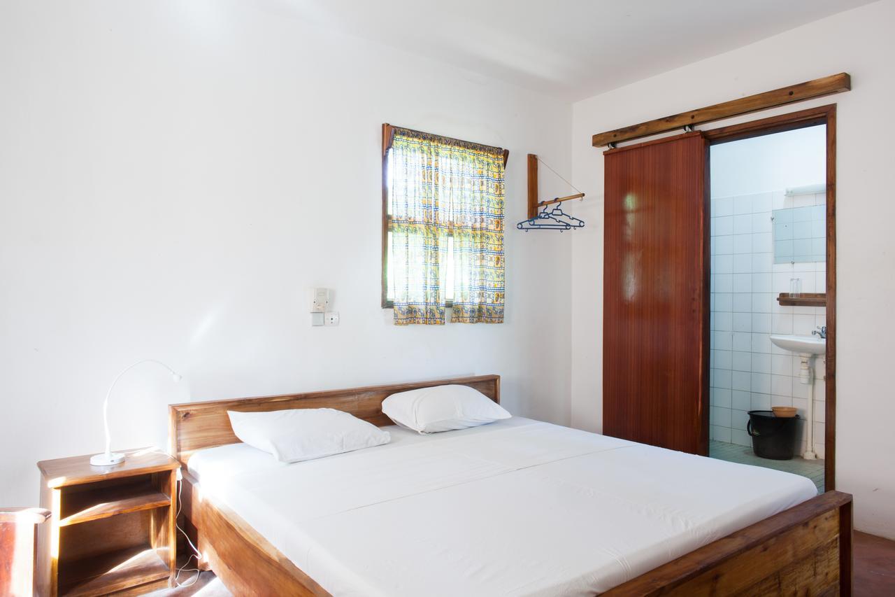 Auberge De Grand Popo Luaran gambar