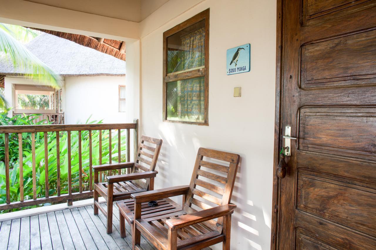 Auberge De Grand Popo Luaran gambar